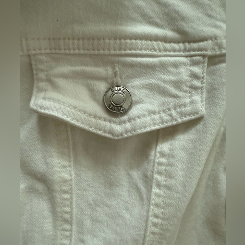 Guess Women's White  peplum Jean Jacket - Picture 10 of 13